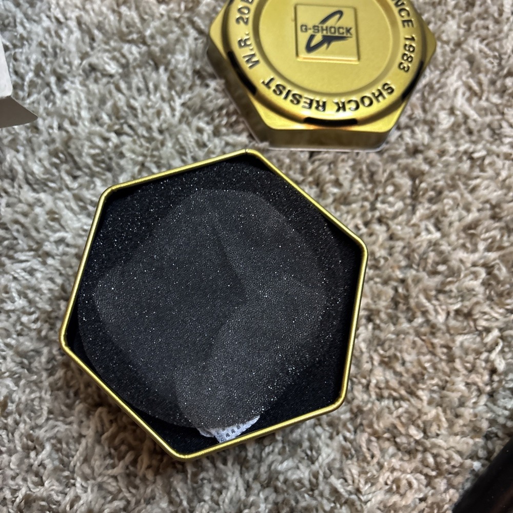 CASIO‎ G-SHOCK GD100GB-1 CS BLACK GOLD SHOCK WATER RESISTANT WATCH DIGITAL NEW - Picture 6 of 8